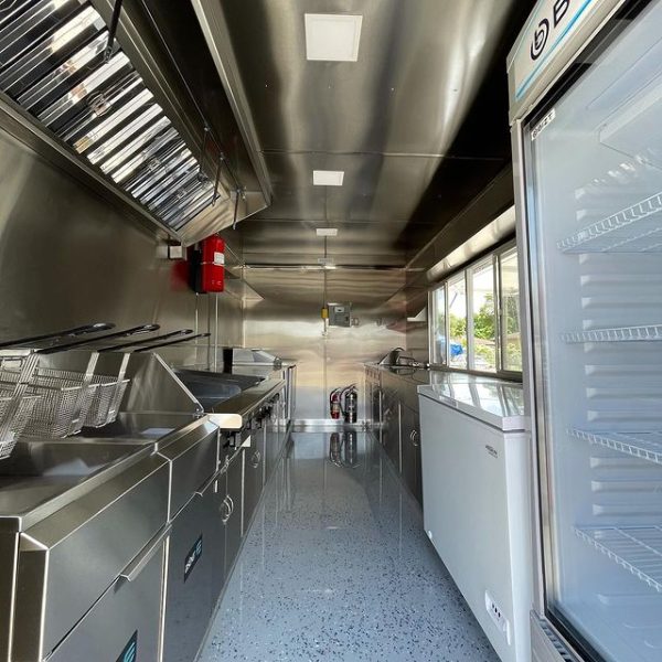 16ft Food Trailer - Image 2