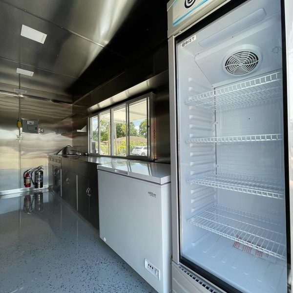 16ft Food Trailer - Image 3