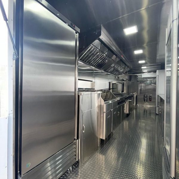 20ft Food Trailer - Image 8